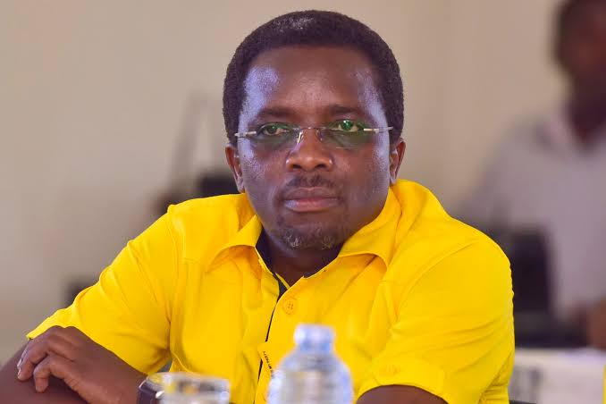 Geoffrey Osborn Oceng tweet media