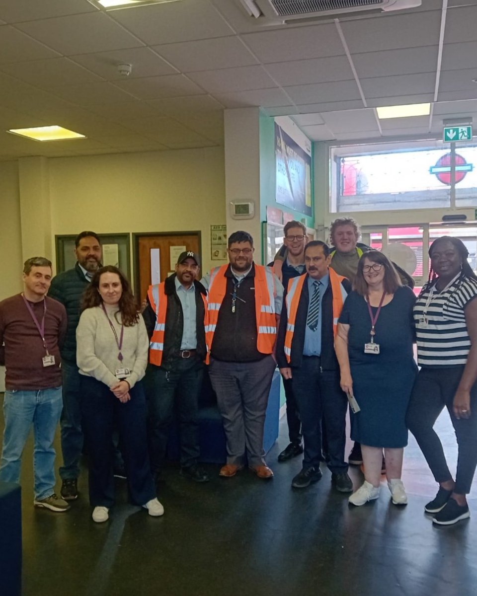 We’re hiring! 🚍✨ Join us as a Travel Training Development Worker in Hounslow to help young people with learning disabilities gain independence! Apply by 24th August: linkedin.com/jobs/view/4281… #CharityJobs #Inclusion #EalingMencap #NowHiring