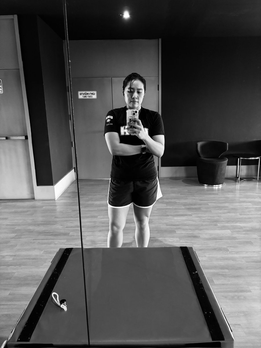 TorryVichuda's tweet photo. Sunday workout with healthy food 😋

#cardio #workout #10kmrun #morningworkout #running #wlw #salmonricebowl #ricebowl #preworkoutprotein #afterworkoutmeal #healthy #nurse #nurselife https://t.co/iV9FznXleo