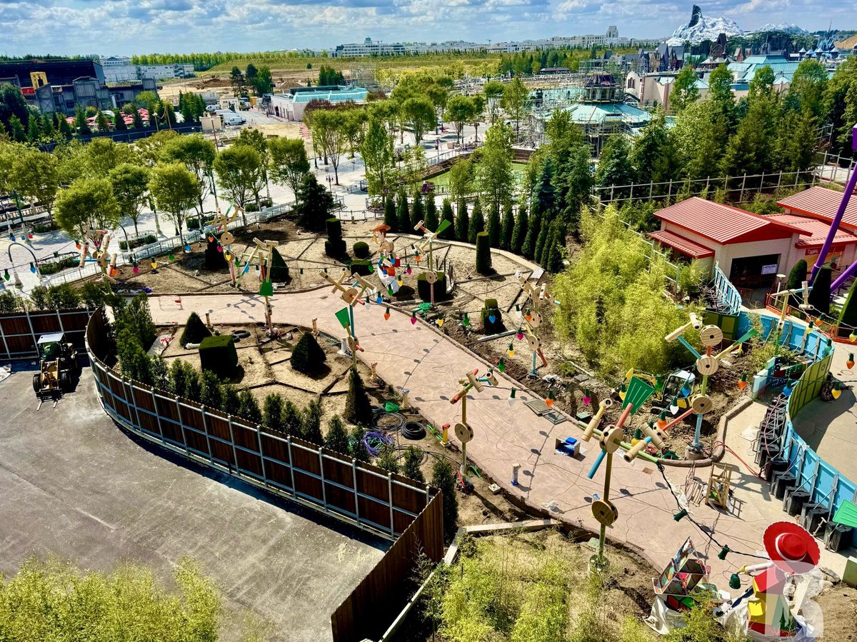 DLP Report tweet media