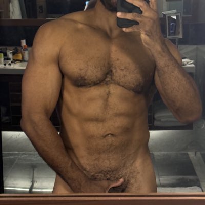 4BigOneFans's tweet photo. #NuovaFotoProfilo https://t.co/6j0Fr55YR5