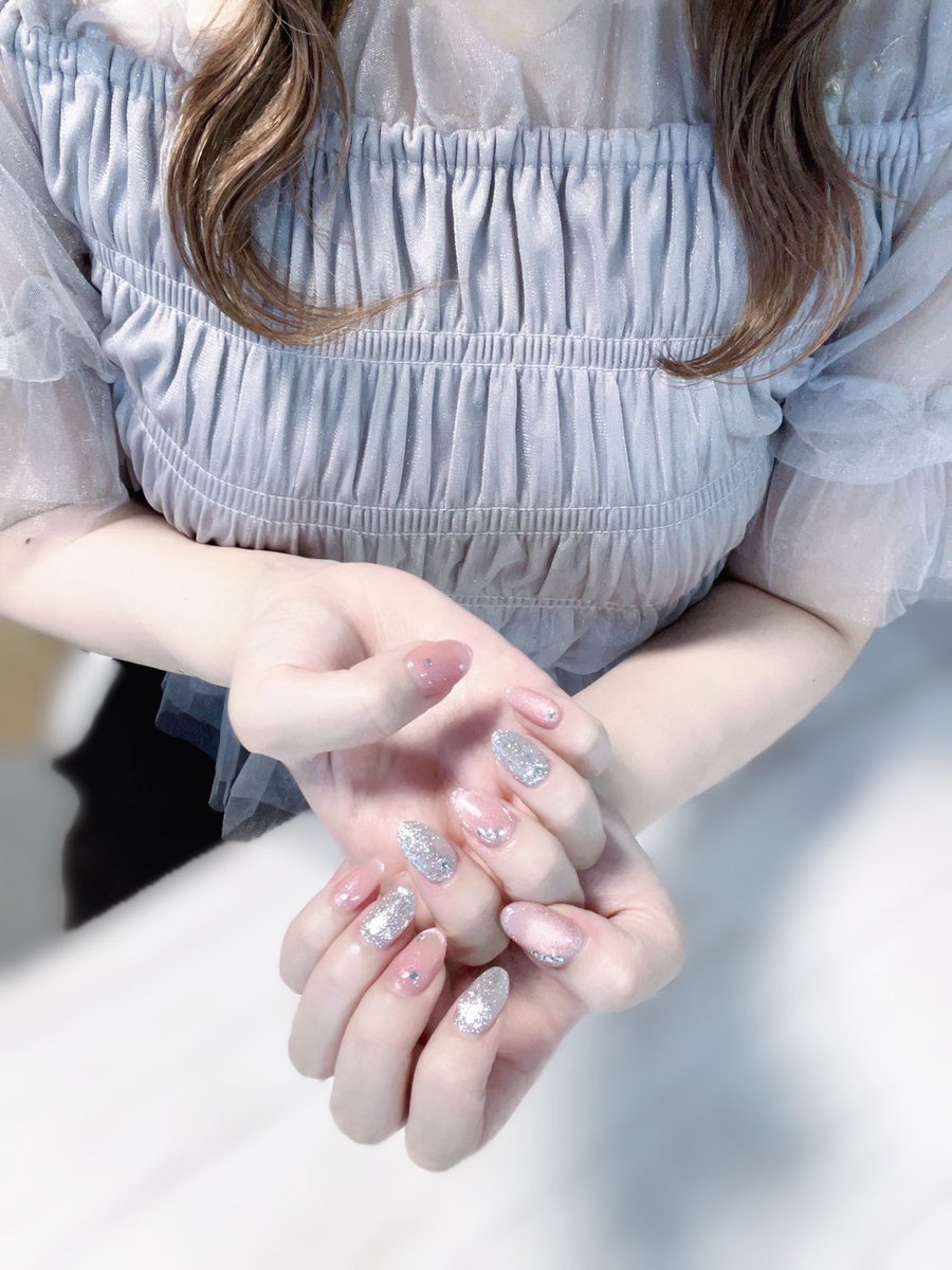 New Nail 𝜗𝜚˚⋆