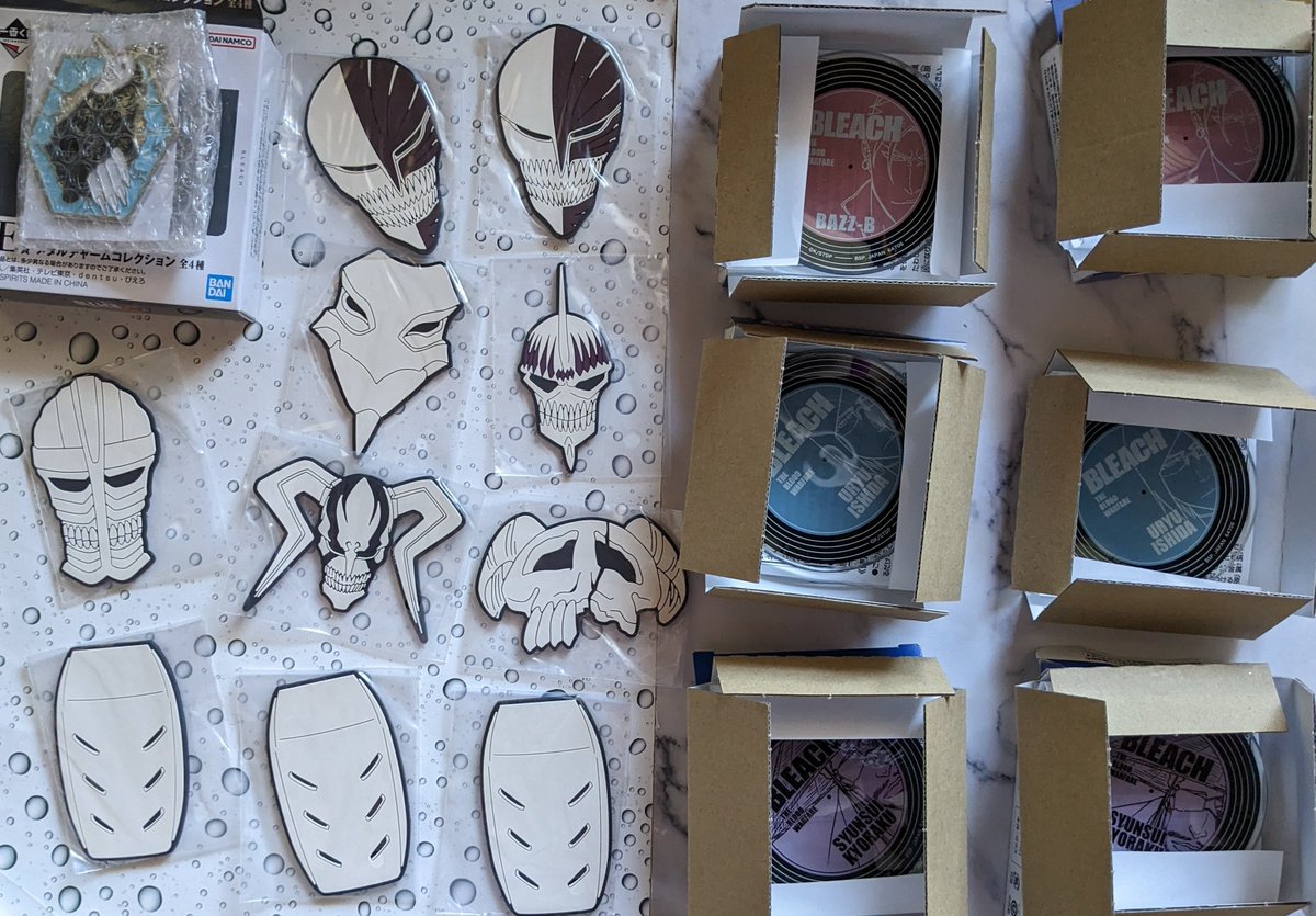 【譲渡】BLEACH 20th Stirring Souls vol.1
一番くじ

C賞フィギュア グリムジョー
E賞 メタルチャームコレクション
F賞 ガラスプレート
京楽·バズビー·石田
G賞 ラバーコレクション

求→15000＋送料

ステッカーは好きな物を抜き取っているのでオマケ程度
#不二取