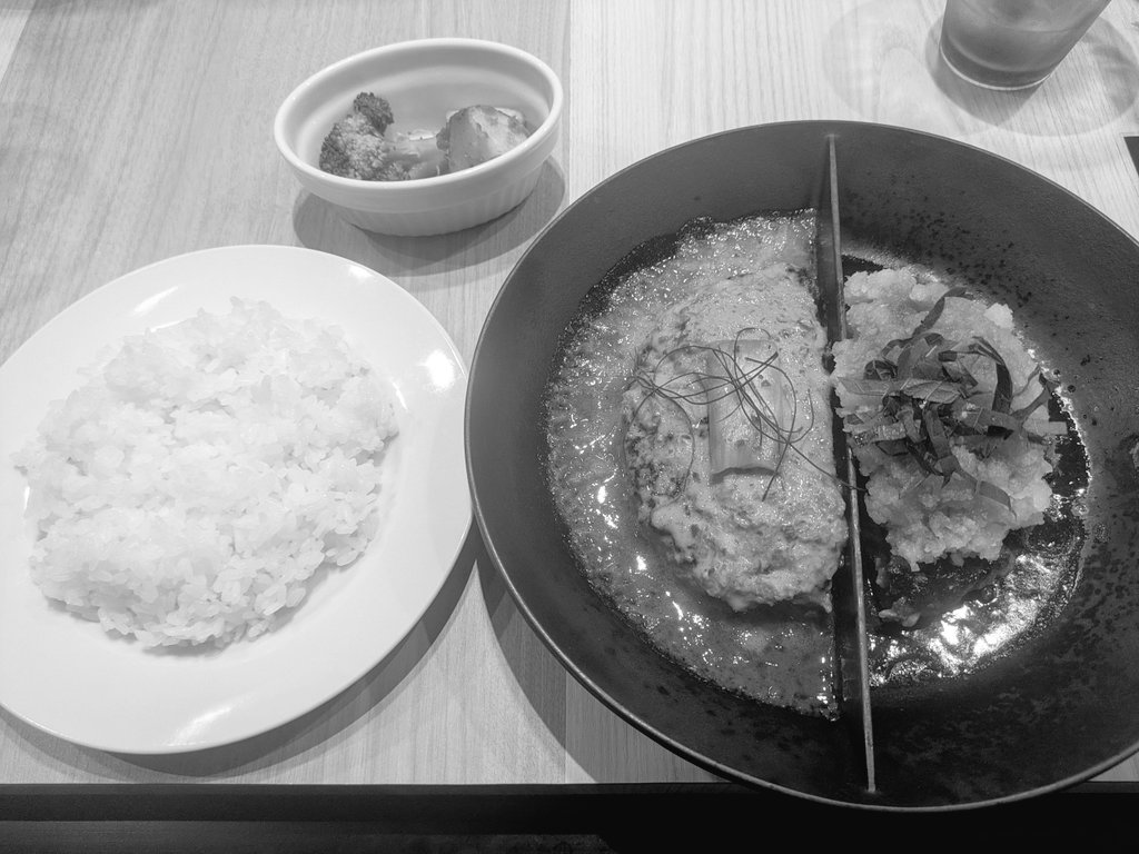 Loastbeeftg's tweet photo. ハンバーグうめぇ～ https://t.co/3EWyYQdGiL