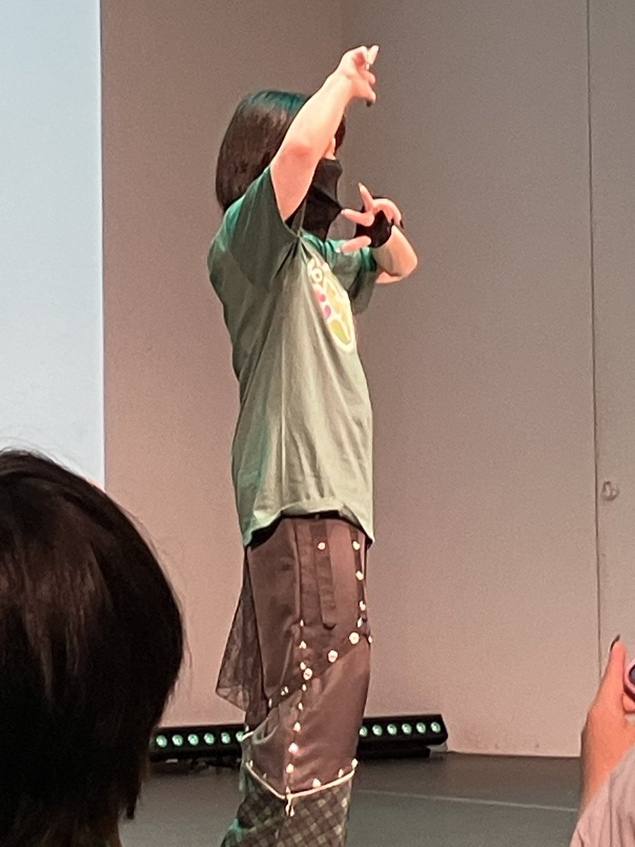 so___dawater's tweet photo. 本当に楽しかった
すんごい泣いた
放心しそう
寝れる

 #詩人ワンマン2025 https://t.co/D74Or7cEyZ