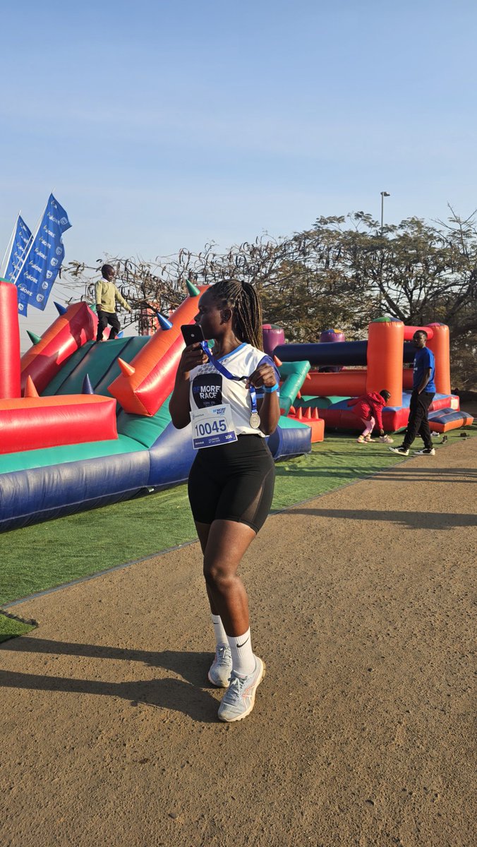 YayaAkonda's tweet photo. BeMore Race 2025
..First run in my new year
..Tuck in.
#IPaintedMyRun 
#FetchYourBody2025 
#RunWhenYouCan https://t.co/lrmlYDK3Yz