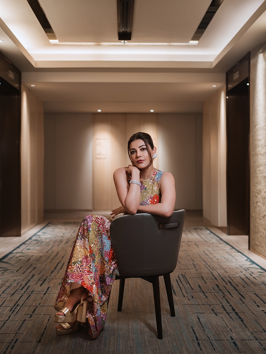 GyilQm_b0AAK0D4?format=jpg&name=large