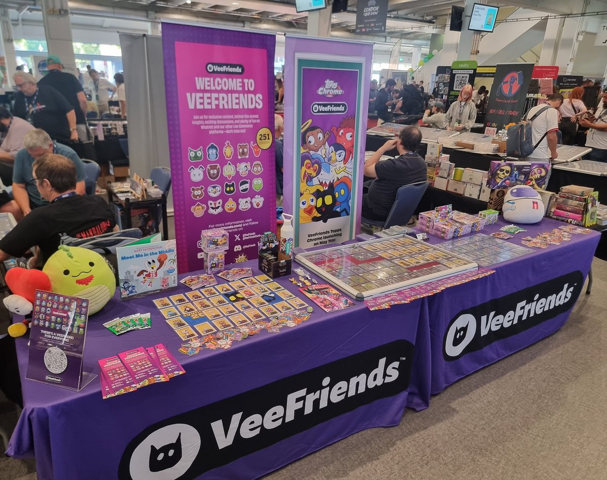 Burge (@burgeuk) on Twitter photo DAY 2
London Card Show 🇬🇧
Come visit us at booth 101-102! 🐈⬛❤️
<a href="/veefriends/">VeeFriends</a> <a href="/garyvee/">Gary Vaynerchuk</a> DAY 2
London Card Show 🇬🇧
Come visit us at booth 101-102! 🐈⬛❤️
<a href="/veefriends/">VeeFriends</a> <a href="/garyvee/">Gary Vaynerchuk</a>
