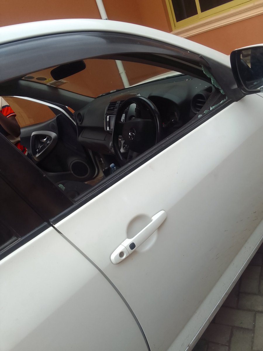 I personally and my family were attacked last week as we were heading home. These thieves broke the car glasses took all the phones we had plus the money 

Now just imagine if these thieves can attack someone in a car how about someone on a jaj or on foot?