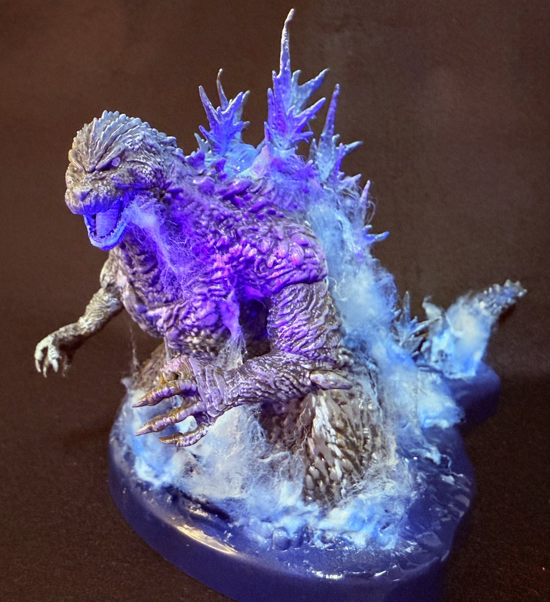 ゴジラリペイントフィギュア ゴジラ-1.0 一番くじフィギュアをリペイントしました | K.i.r.a