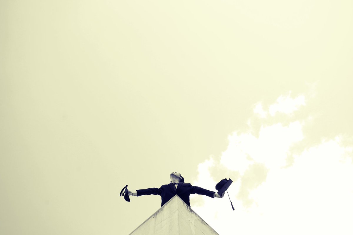 natthankrish's tweet image. keluar if itb dalam kondisi traumatized

sky,