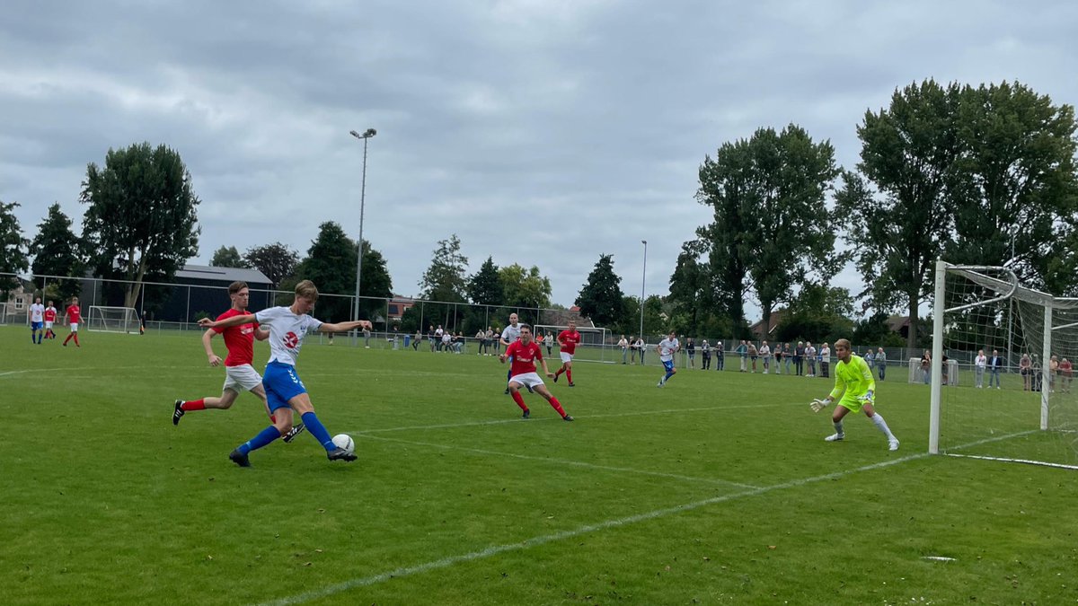 asvarkel's tweet photo. ASV Arkel 1 wint zijn eerste oefenwedstrijd van het seizoen op sportpark Schoonzigt met 5-0 van Cabauw 1 π΅βͺοΈβ½οΈππΌ #asvarkel #arkel #Schoonzigt #supportarkel @vvCabauw1958 https://t.co/FNEahRBiai