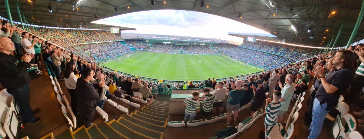 RebelSaint87's tweet photo. Scottish football weekend complete...3 League Cup games in 24 hours. 
Friday 7.45: 265 Celtic v Falkirk
Saturday 3pm: 266 St Mirren v Hearts (had to leave before extra time to get taxi)
Saturday 5.45: 267 Rangers v Alloa https://t.co/MYCMUXFcvl