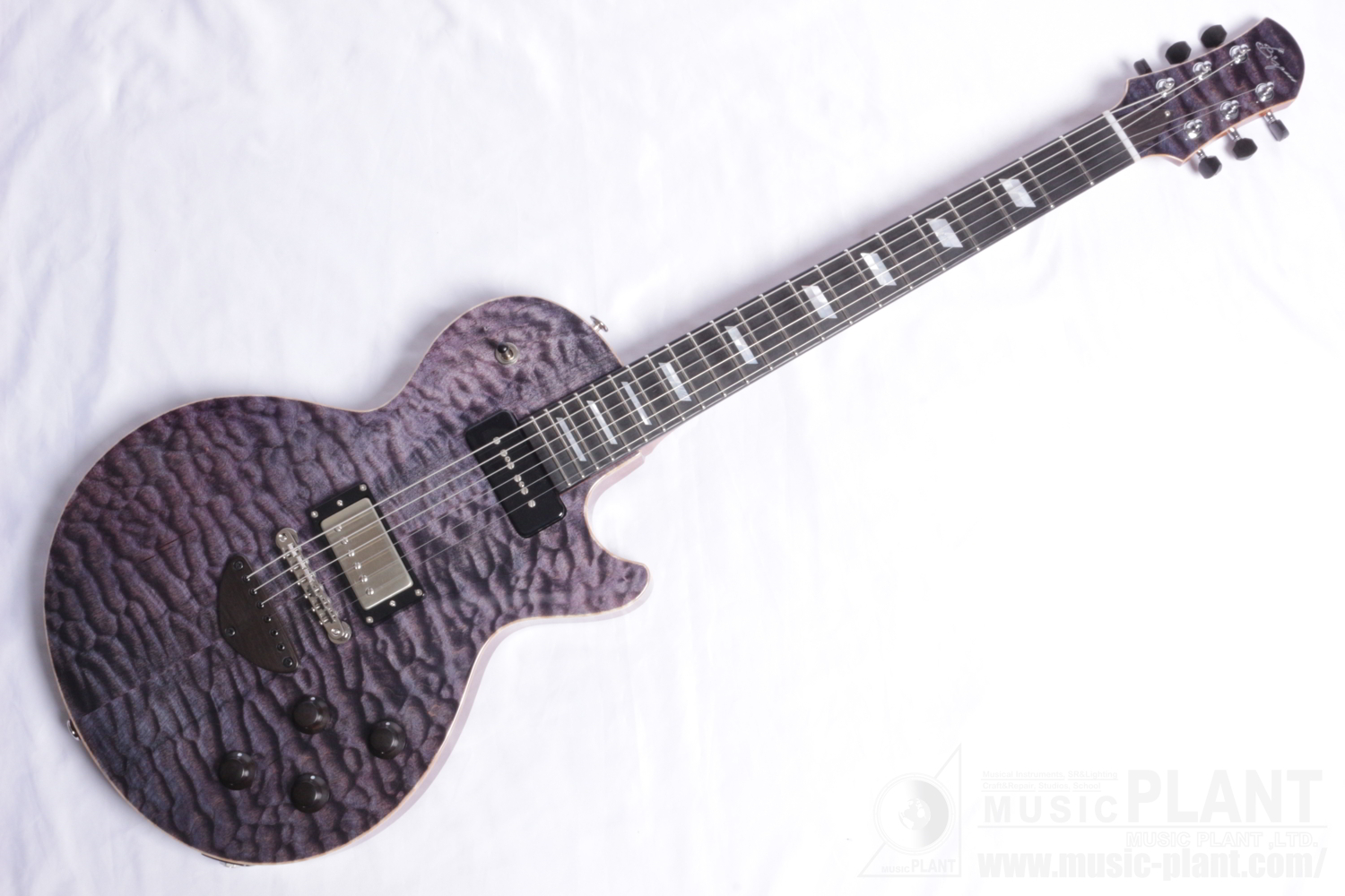 musicplant セット Tech21 YYZ SHAPE-SHIFTER｜限定モデルだった「MP40」の特徴を