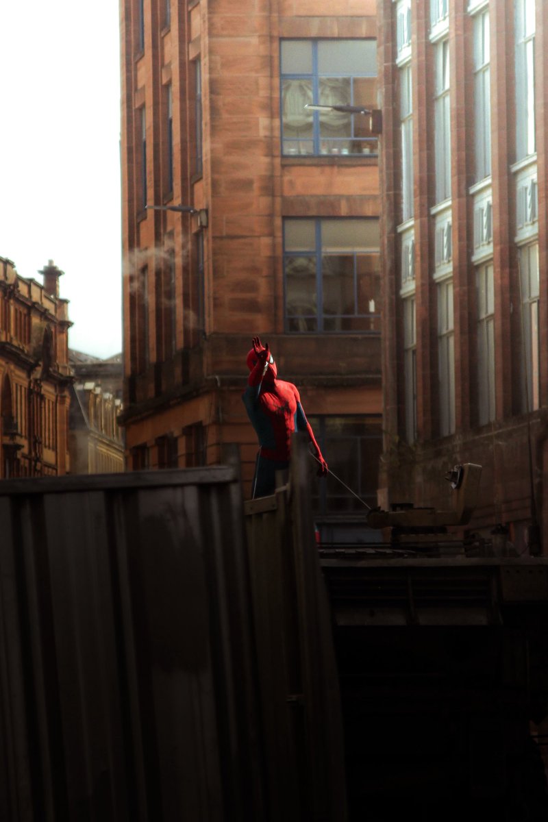 bex__pix's tweet photo. More photos from the set of Spider-Man: Brand New Day in Glasgow

📸: bex__pix on instagram (me) https://t.co/ZVUNRX4x4k