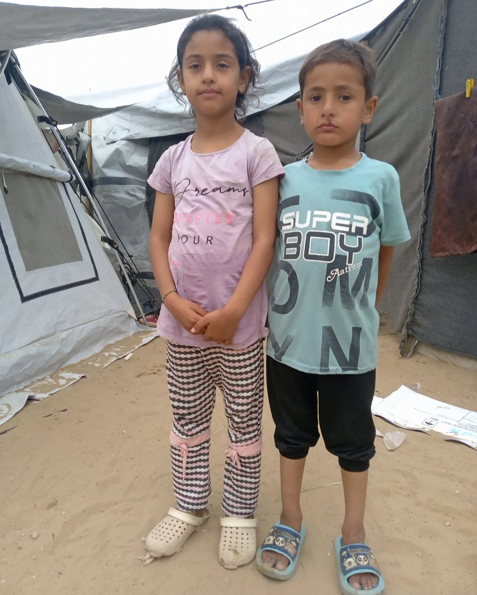mjad1218's tweet photo. My heart is breaking… donations are so few while my children cry from hunger with no food, no milk. I still cling to hope and reach out to you, my brothers and sisters—please stand with me, be the mercy that saves my little ones from starvation.

https://t.co/2MoGkpabvu https://t.co/q0EikmqwiR