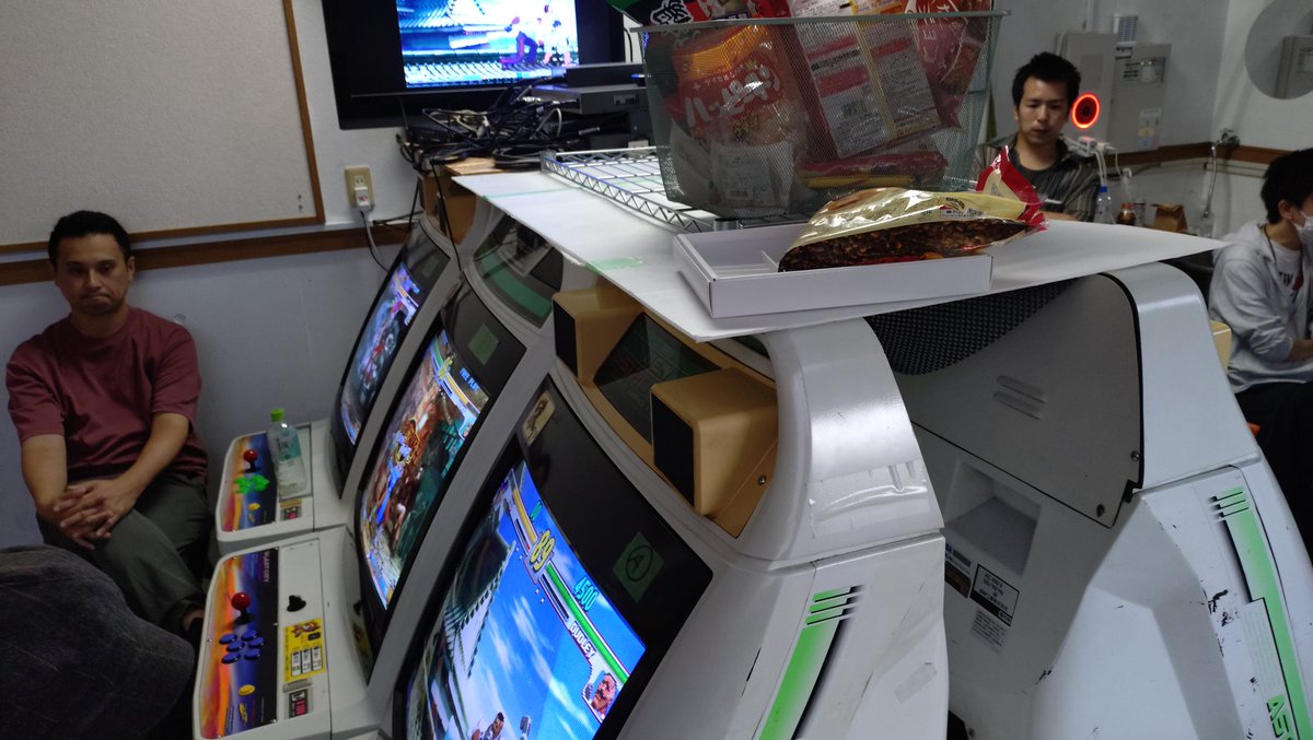 betarho_oro's tweet photo. 2周目、あるかリュウvsヨモダダッドリー始まってます!
#TINK8BEAT
#T8B
https://t.co/7pzq2sc37X https://t.co/fQcFl4aT7E