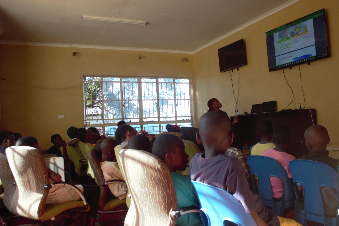 This week, Friday, <a href="/RCCA_Youth/">Refugee Coalition for Climate Action (RCCA)</a> Child Focal Person, 19-year-old Keren Bukasa, an eloquent speaker and gifted facilitator, led an engaging climate education session with children at Tongogara Refugee Settlement.

Thanks to the UNICEF Child-Friendly Climate Change Handbook,