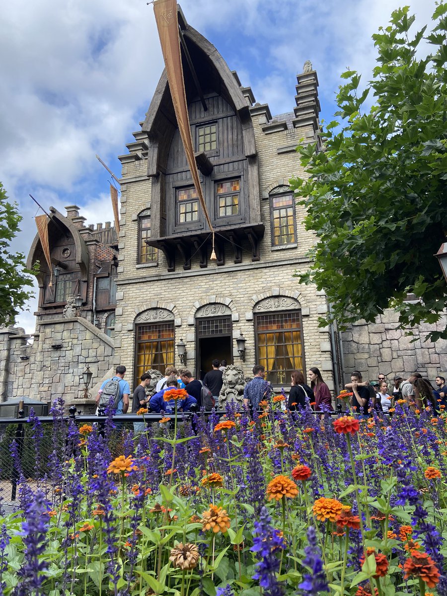 Léatchoum tweet media