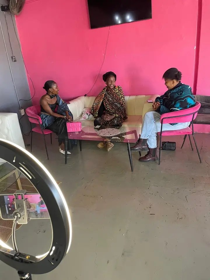 phalali_t_j's tweet photo. Episode out on YouTube: https://t.co/omNHU3gu2x

The Reconnect, under Boqapi ba Ma-Africa, was live at KOBO FEVER, where we had the pleasure of interviewing Daeman., Tjeka Tjeka Lekhaba Thakeli  , and Setho Letsie ( The Blanket Presentation Home ) . https://t.co/1ib47NLqce