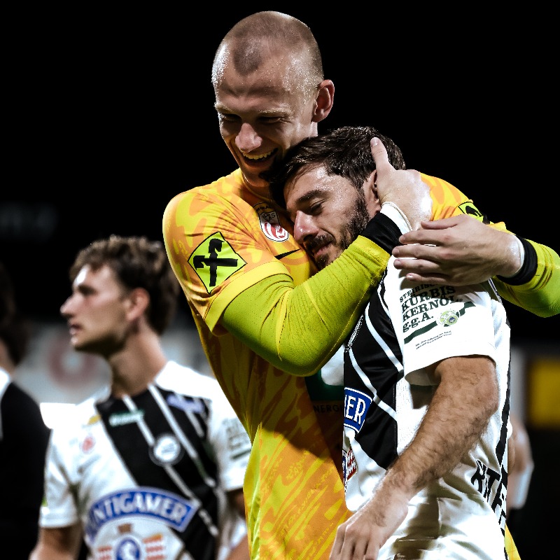 SKSturm's tweet photo. Das war gestern wichtig – den Spielbericht zum Auswärtssieg gibt's hier! 🏴🏳️ #sturmgraz #SVRSTU #AdmiralBL