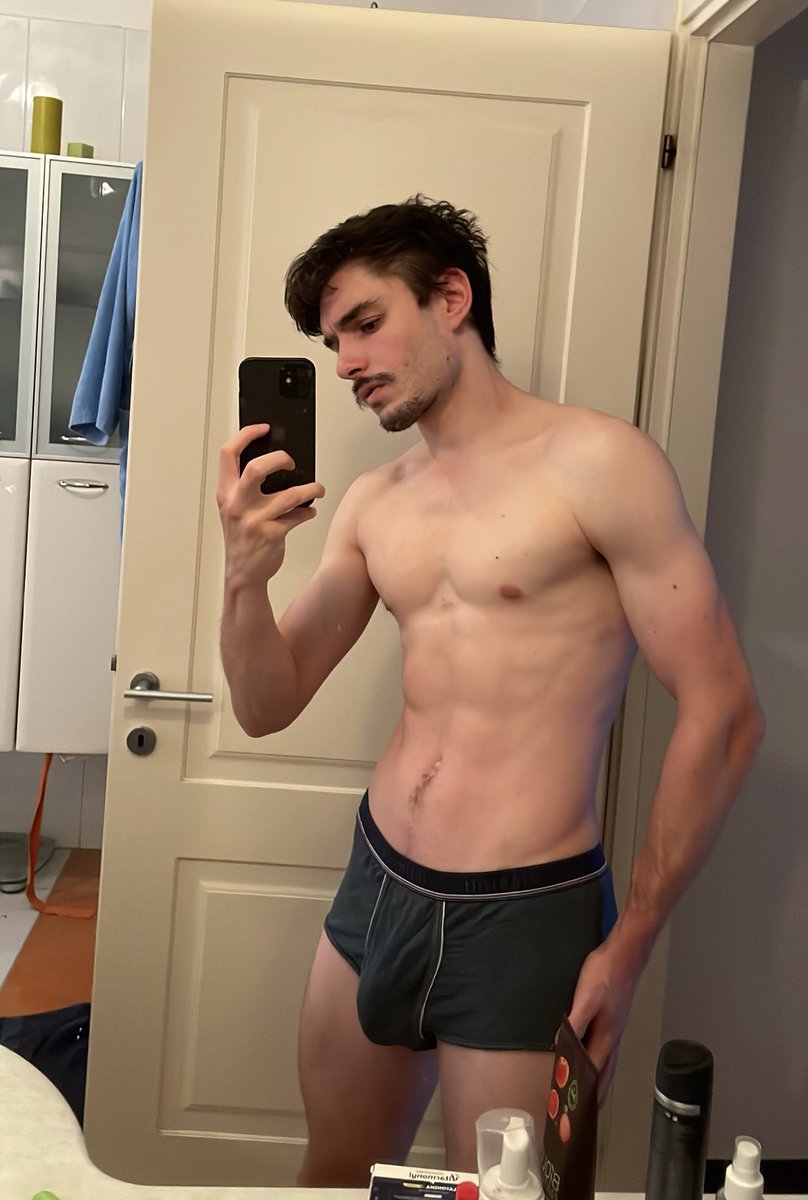 Epanterias D.🦖 tweet media