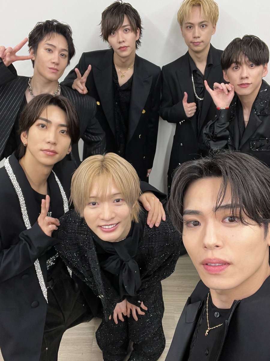 Amazon Music(アマゾンミュージック) (@amazonmusicjp) on Twitter photo \デビュー2周年おめでとう💐⸝꙳.⋆/
*.⋆꒰ঌ #IMP_2ndAnniversary ໒꒱⋆.*
#IMP.から限定のセルフィーが到着💖
たくさんのPINKY.に届くようリポストしてね✨
彼らの作品をAmazon Musicでチェックしよう✅
楽曲を聴く👇
🎧amzn.lnky.jp/B1fWFLB
<a href="/_7mp_official_/">IMP. OFFICIAL</a> \デビュー2周年おめでとう💐⸝꙳.⋆/
*.⋆꒰ঌ #IMP_2ndAnniversary ໒꒱⋆.*
#IMP.から限定のセルフィーが到着💖
たくさんのPINKY.に届くようリポストしてね✨
彼らの作品をAmazon Musicでチェックしよう✅
楽曲を聴く👇
🎧amzn.lnky.jp/B1fWFLB
<a href="/_7mp_official_/">IMP. OFFICIAL</a>