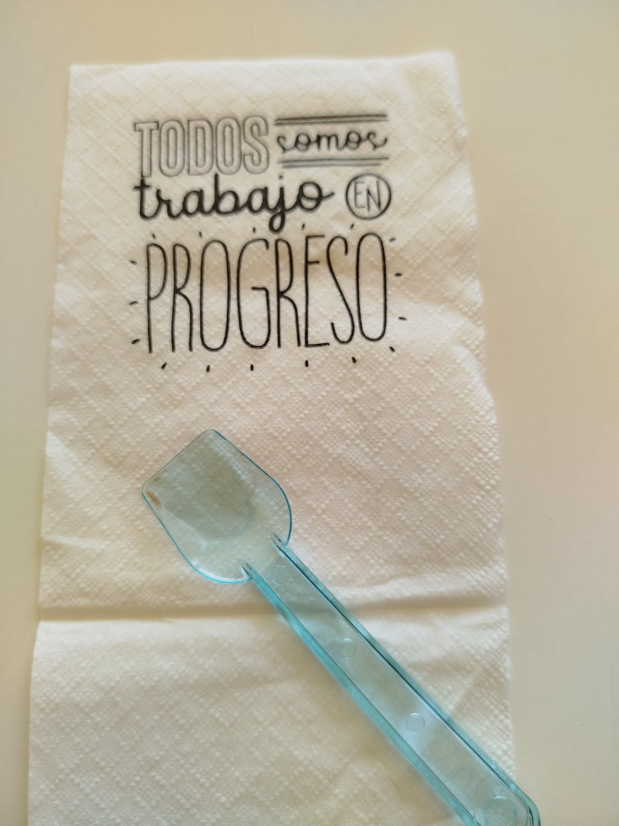 Salgo de la playa y me como un helado de chocolate. Sin niños y sin culpa 🤗