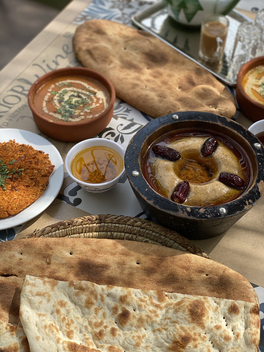 Mshagith's tweet photo. فطور مـشـاغــــــيث😋✨

#الرياض #عريكة_جنوبية #مقلقل 
#حي_قرطبة #مشاغيث #explorar https://t.co/Q6AwjWYJ0x