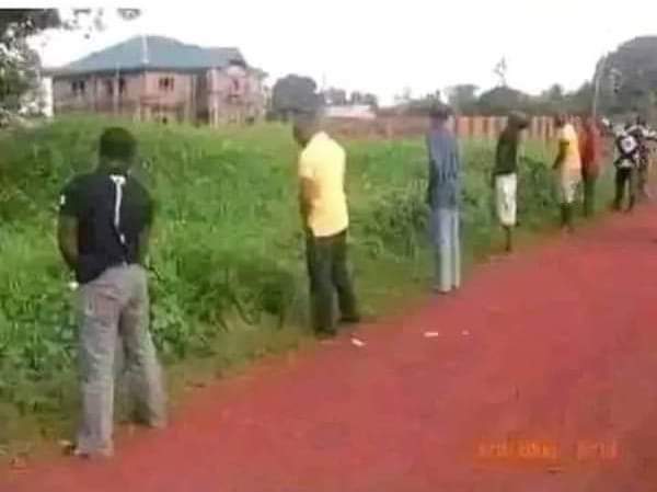 Mashabiki wa Man U Half Time

"Huyu Mbeumo Tumepigwa"
"Huyu Cunha bora asingeanza"
"Yani msimu huu ni kama hatujasajili"
"Nilijua tu Magwaya atatuchoma"