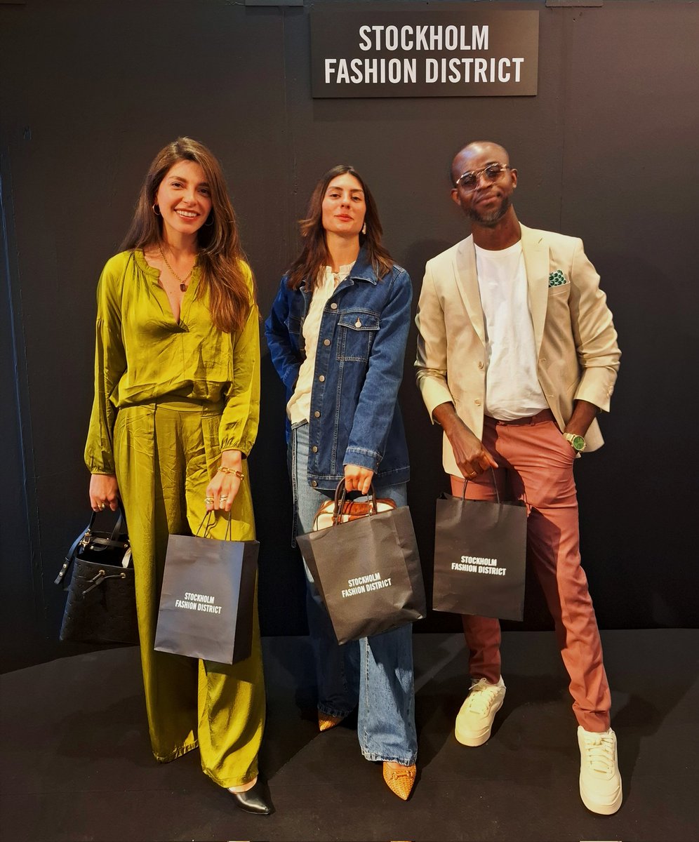 biteck2's tweet photo. The Grand Opening of Fashion Week Trade 2025 was really an evening filled with inspiration and amazing people.
Special thanks to Helena Waker ( @AgentHLW ) for the welcome and the exchange during which we discussed, among other things La SAPE 
#stockholmfashiondistrict #fwt https://t.co/fJGJRqSqHl