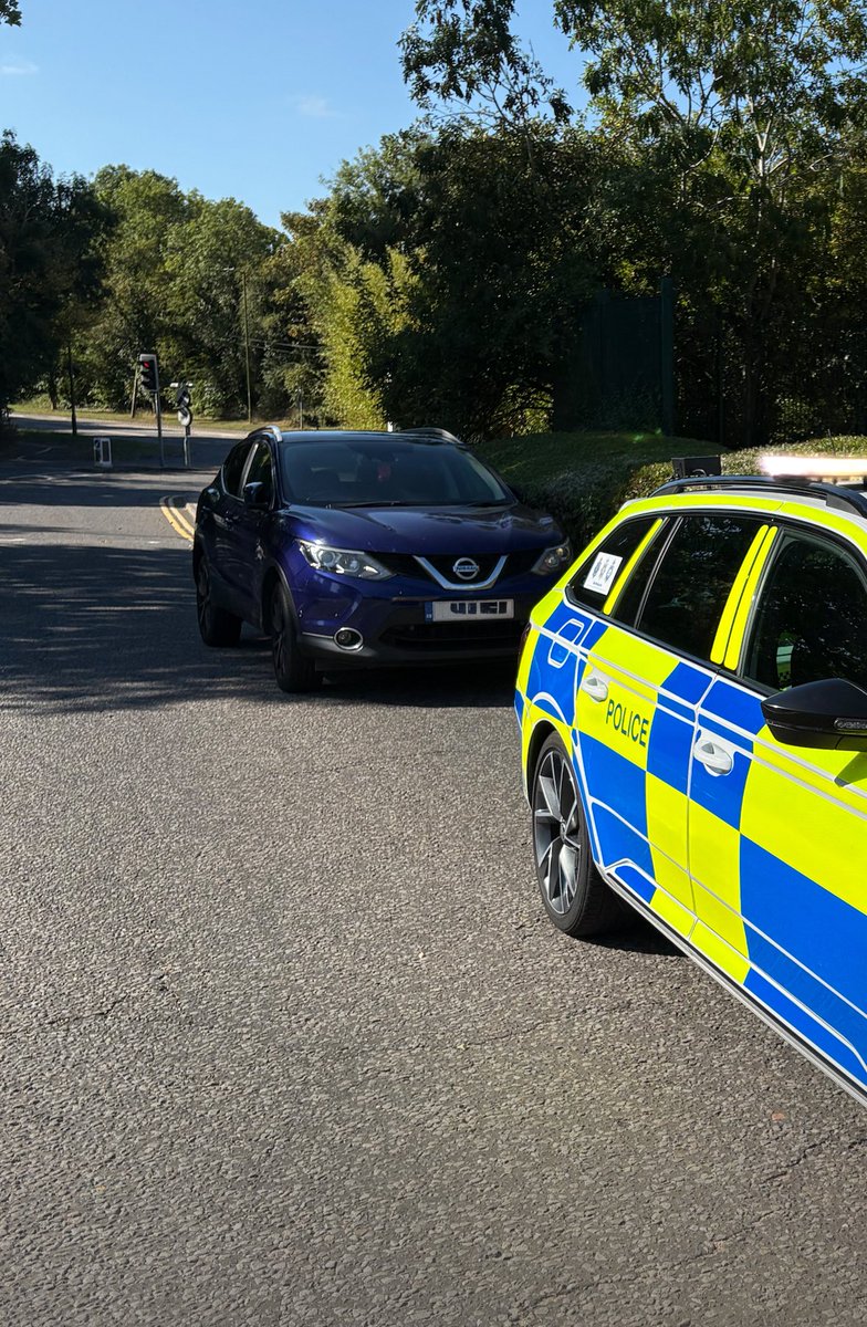 roadpoliceBCH's tweet image. RP13 - Hatfield

Good morning all.

Well, not such a good morning for one driver.

The driver of this vehicle failed to insure his car resulting in…….yes, you guessed it, another uninsured vehicle off the road.

#Seized

412754 412742