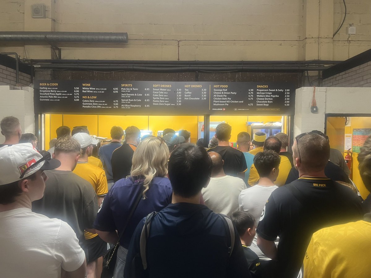 Hi <a href="/WolvesHelp/">Wolves Fan Services</a> <a href="/Wolves/">Wolves</a> this was the bar in the steve bull to get a drink. The second half has just kicked off. 

Sort it out.