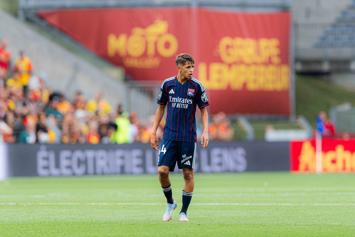 Olympique Lyonnais tweet media
