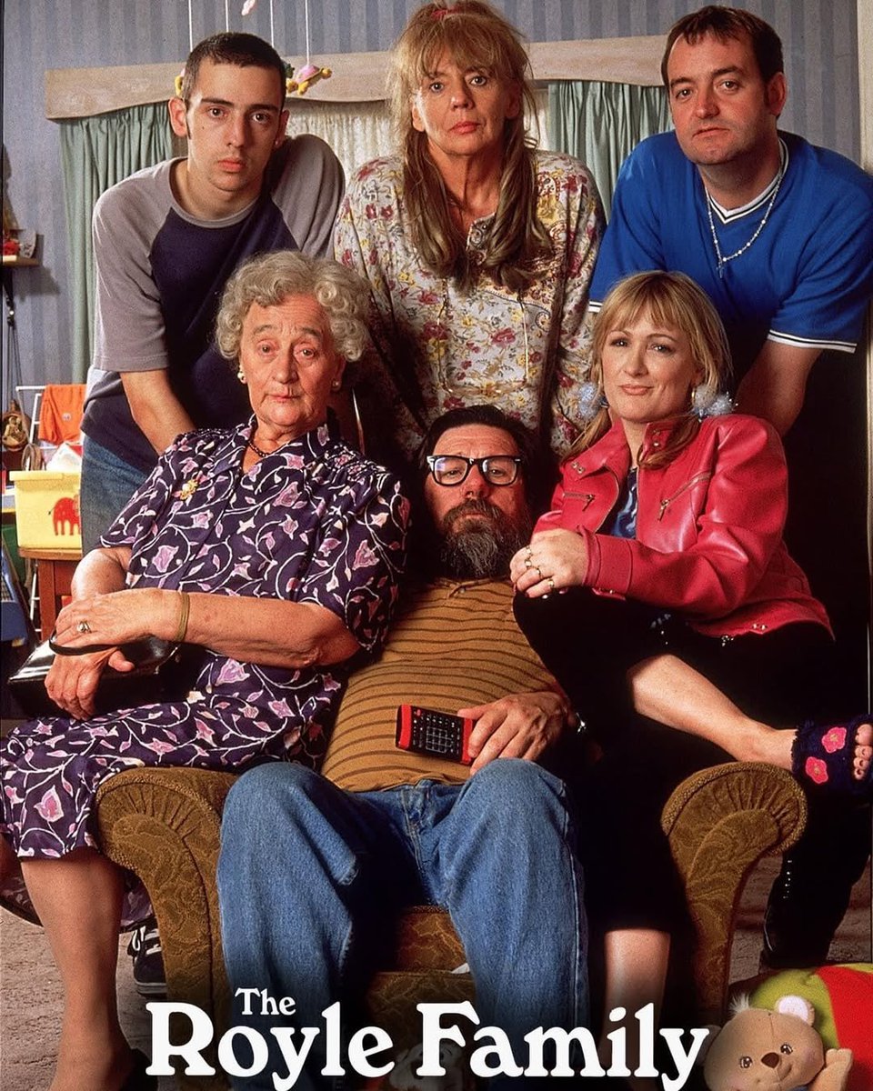 RoyleFamilyShow's tweet photo. What Sundays were made for ❤️ https://t.co/waHKSUzjUe