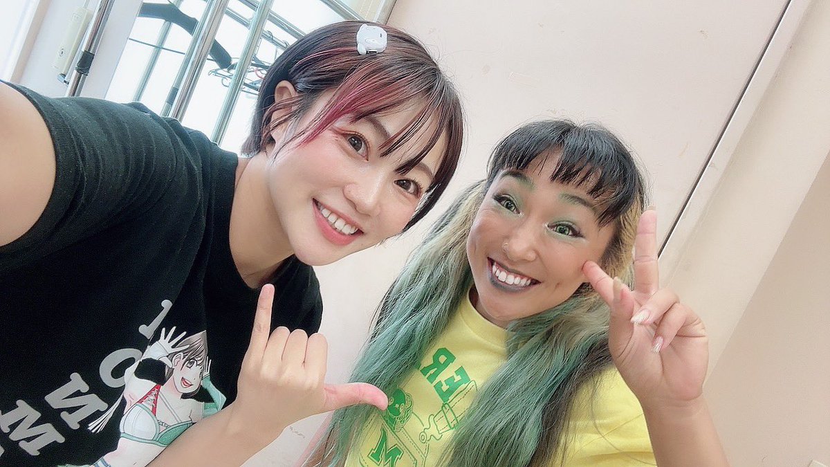 420Tae's tweet image. #琉球ドラゴン女子プロレス
ありがとうございました!!
最後にみんなの声たくさん聞こえて
とてもとても嬉しかったです。
みさきとのシングル❤️‍🔥
ひとつの画鋲を奪いあい
壮絶な闘いでした...⚠︎
#rd_pw
#本間多恵引退ロード