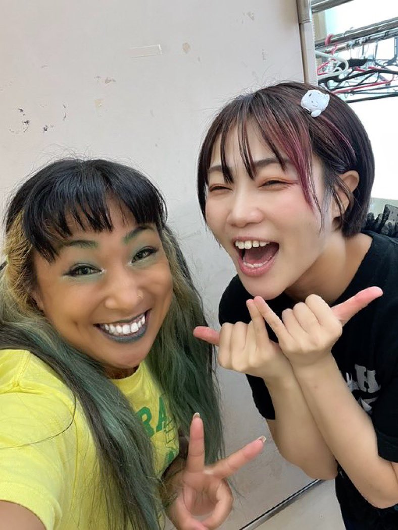 420Tae's tweet image. #琉球ドラゴン女子プロレス
ありがとうございました!!
最後にみんなの声たくさん聞こえて
とてもとても嬉しかったです。
みさきとのシングル❤️‍🔥
ひとつの画鋲を奪いあい
壮絶な闘いでした...⚠︎
#rd_pw
#本間多恵引退ロード