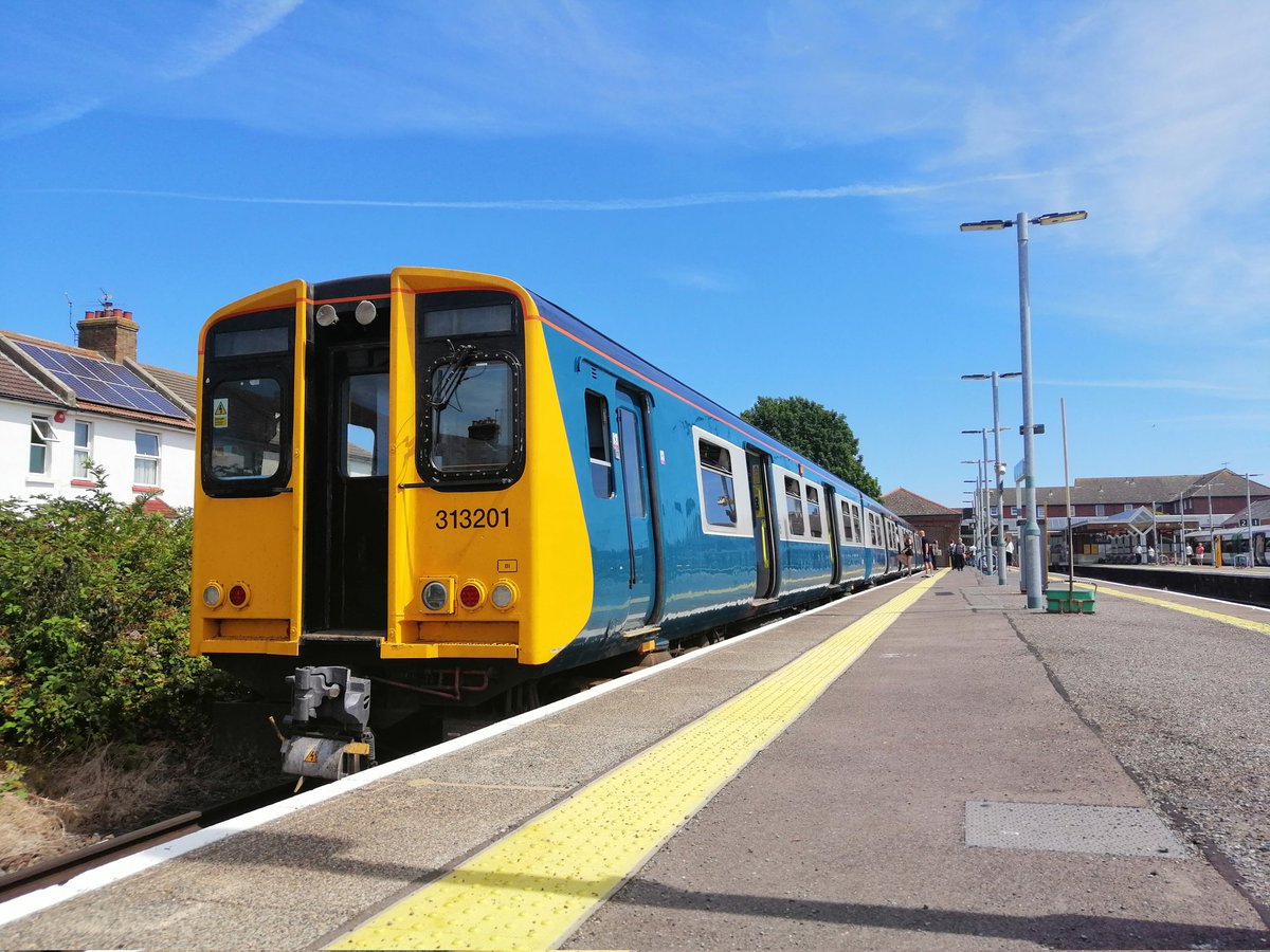 SteelCityDog_'s tweet photo. I may be a Yorkshire lass, and anything south of Derby scares me... But I can say one thing.
Littlehampton is definitely not on the South Western Main Line 🤣
📷: 313201 at Littlehampton on the 23rd of July 2022, my photo. #SentimentalSunday https://t.co/b1WOIiQYDv