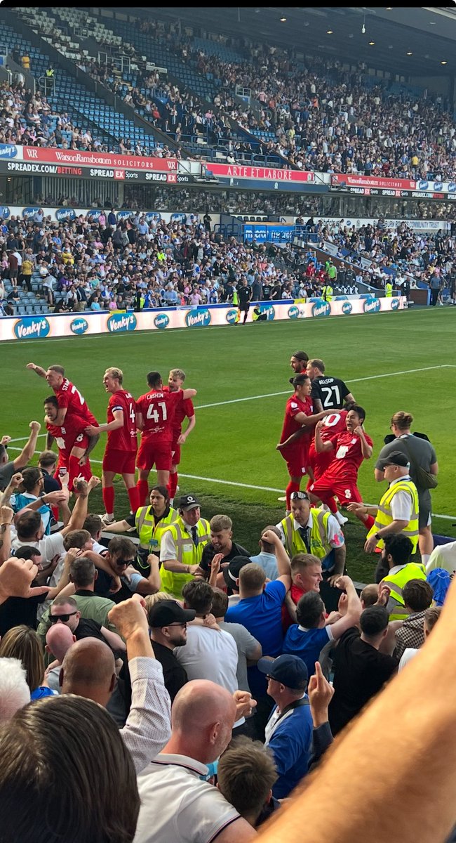 robboranxy's tweet photo. @BCFC https://t.co/VE6me3Ufw7