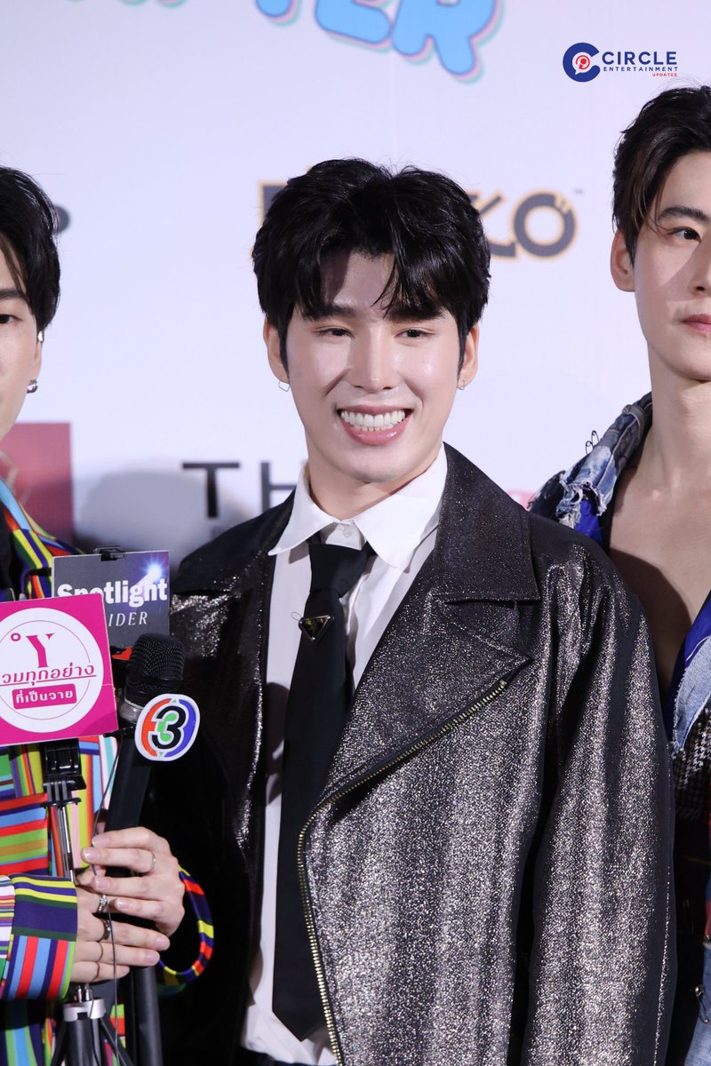 “ชาร์ค BV8, กฤษณ์ BV9 ,ช้าง BV10” ใน งานแฟนมีตติ้ง "WITH YOU, OUR CHAPTER"  💕

#BoysVibeTheProject
#BoysVibe
#withyouourchapter