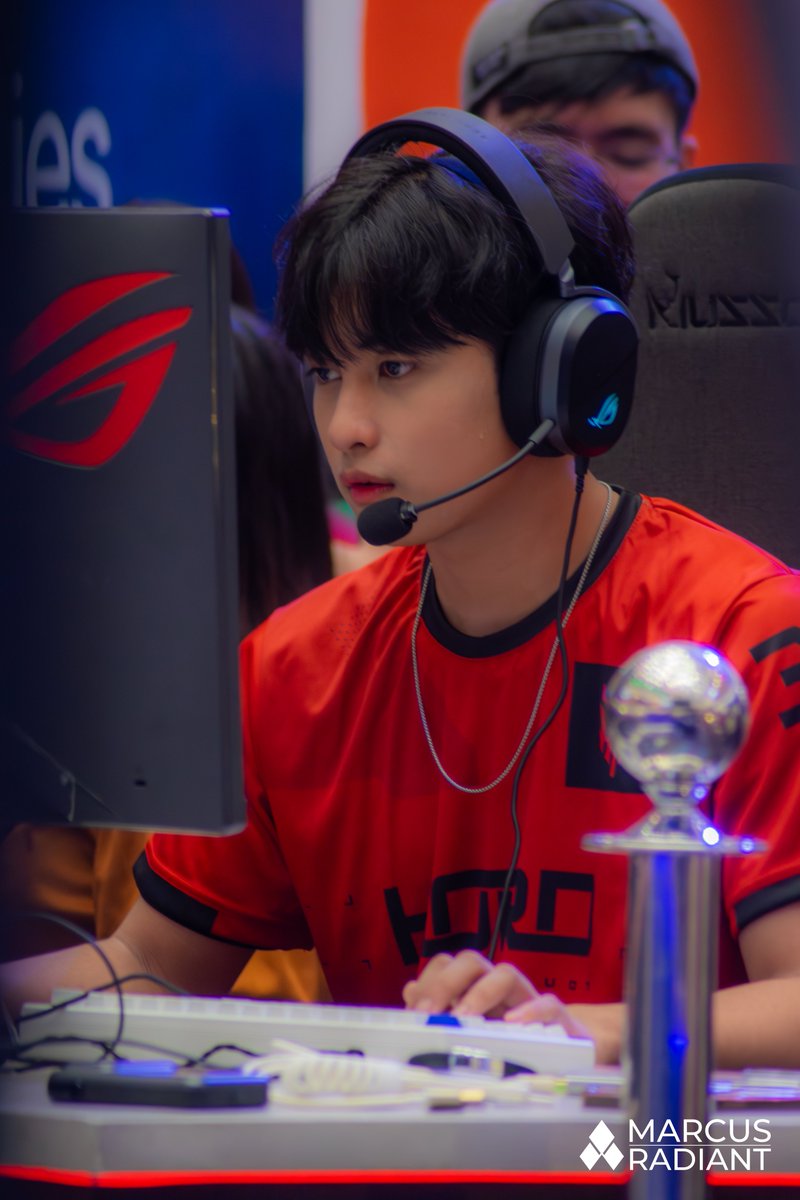 📸 20250810 Northern Playcon - Valorant x PPop | The Block Atrium SM North Edsa 

Our favorite gamer!

 #MARCUS #마커스