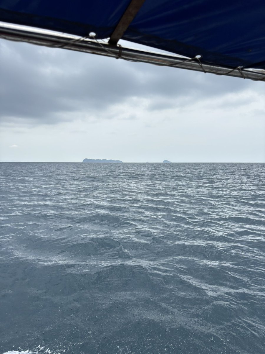_zaimizani's tweet photo. Trip ke dua. Pulau Payar lulus tak mabok 🤣🤣 https://t.co/Ap5hRVIWK4