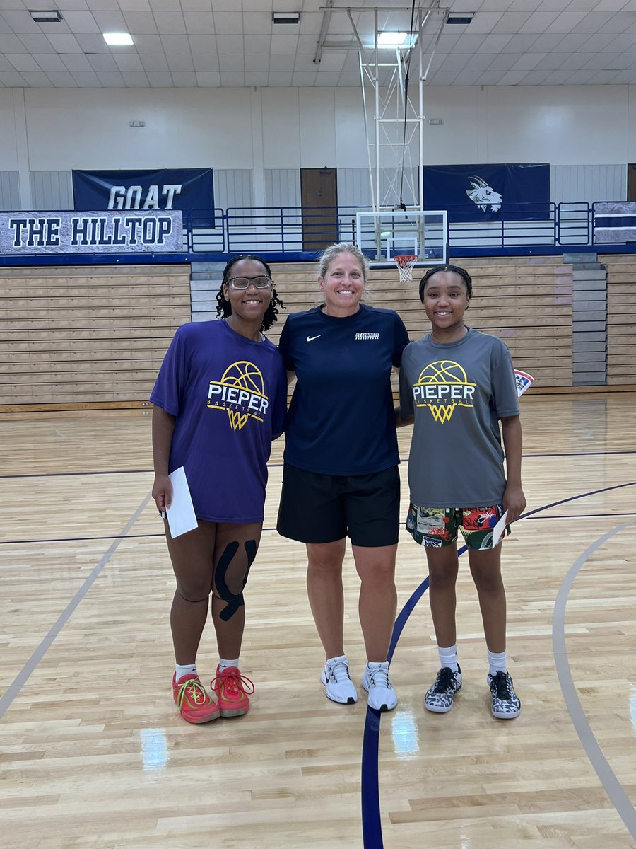 KaylaJames02's tweet photo. Back to the grind! Huge thanks to @SEUWBasketball for inviting me out to camp. Always grateful for the opportunity to learn and get better! https://t.co/8yIxeDjHM8