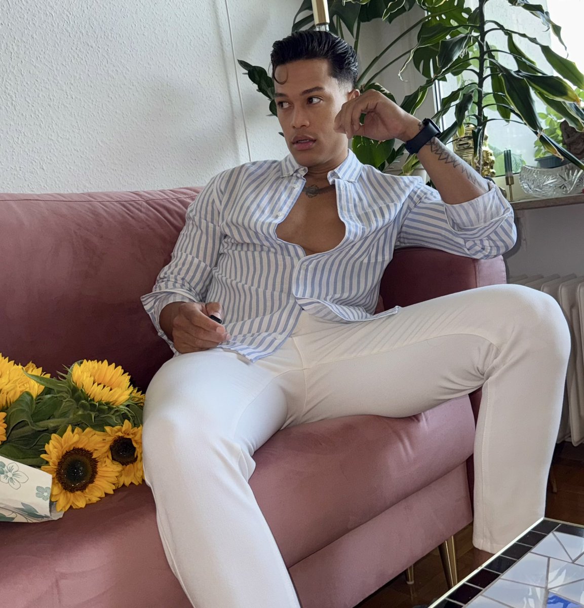 danclxxx's tweet photo. 🌻🌻 13 August 🌻🌻 https://t.co/GnrZueEujd