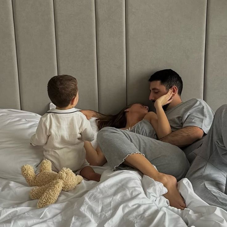 𝑱𝒐𝒐 Effendi tweet media