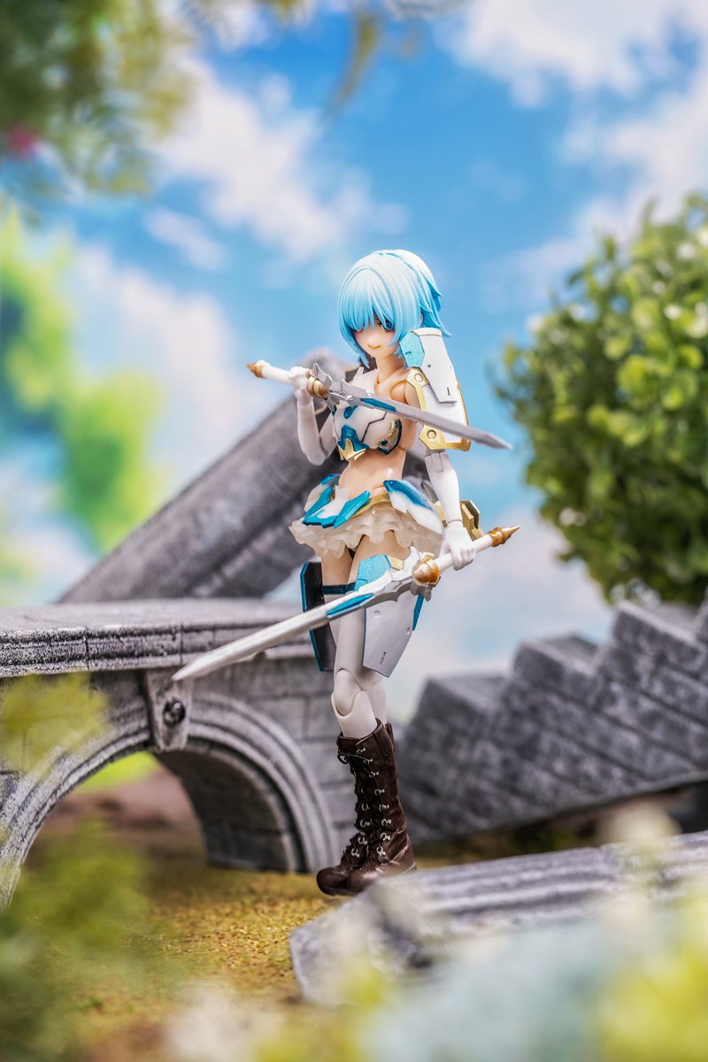 イコルさん(<a href="/loki1127sub/">イコル</a>)のヨソノ娘クエストでうちの娘を撮っていただきました！

初めての展示会ではじめましてでド緊張しましたがめちゃくちゃ丁寧に優しく対応していただきました。

riaさん(<a href="/ria9_BRF/">ria⑨@BadRabbitFactory工場長</a>)の鎧装備の近衛騎士ちゃん、美しすぎんか？君

#かざも
#ヨソノ娘クエスト