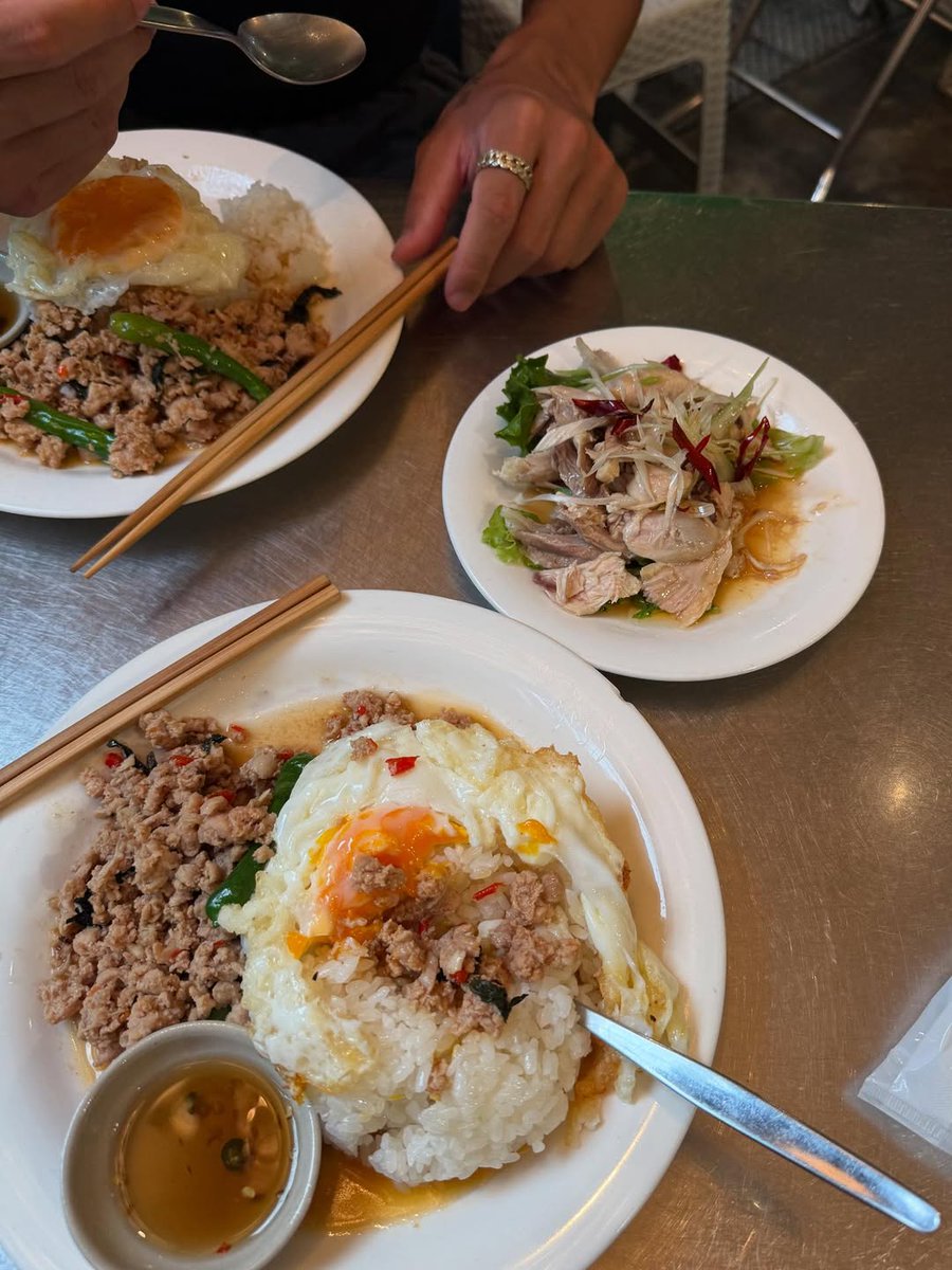 overagasm's tweet image. A quick escape with friends before starting back on Monday.