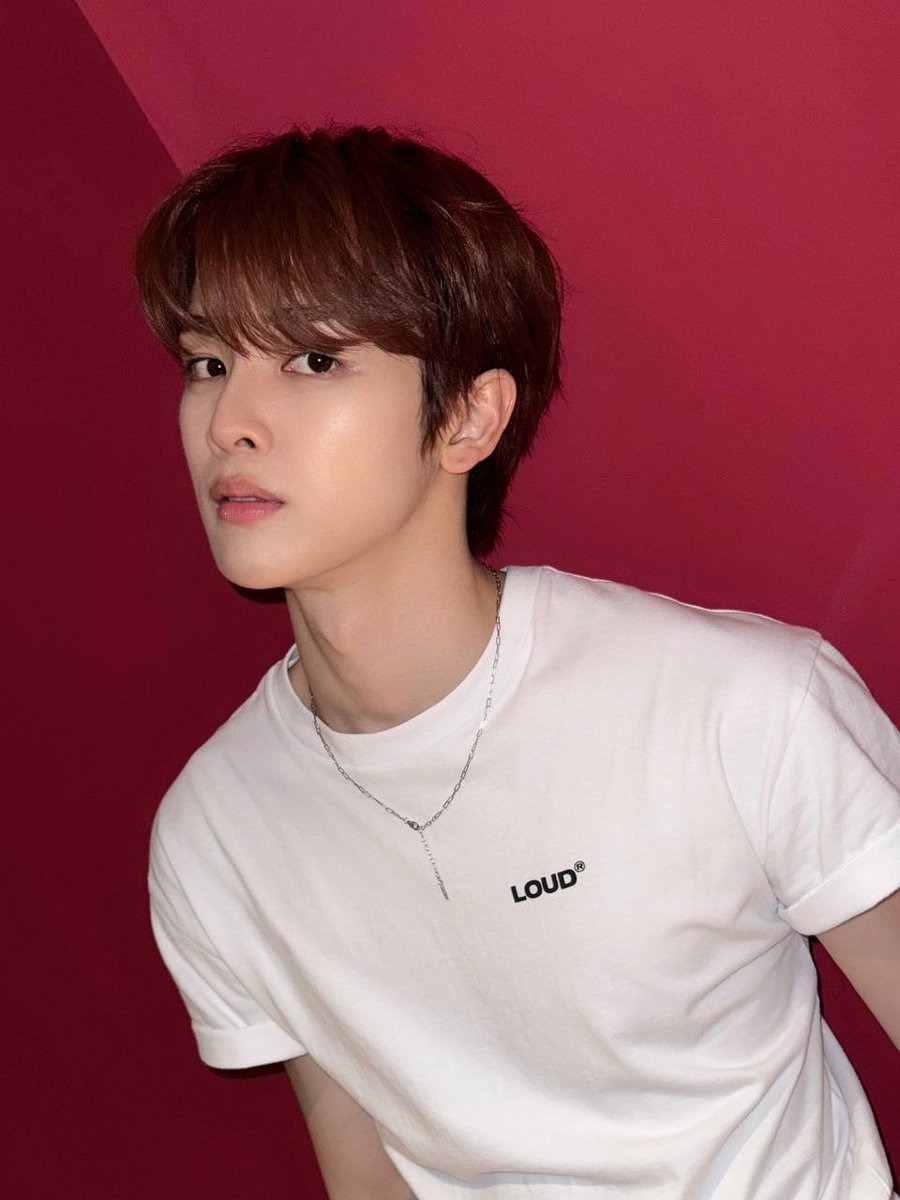 sungchan pics tweet media