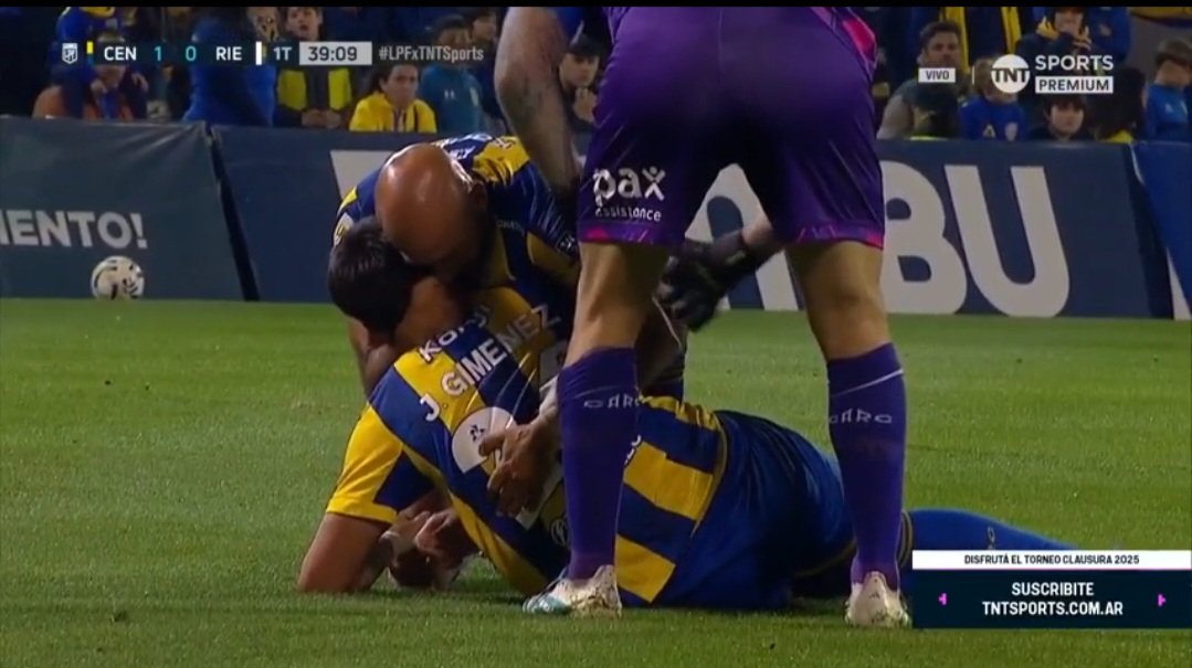 Carlitos Quintana, todo lo que está bien, un crack en todo, lastima que no hubiera estado de mucho antes en el nuestro