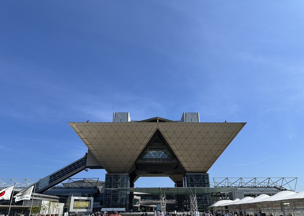 dlab_maru's tweet photo. とても、とても良い天気でした
もう少し曇っても良いと思う！ https://t.co/U0d9tNiYM1